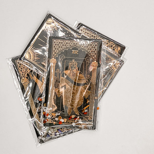 TAROT SINGLE WITH CRYSTALS